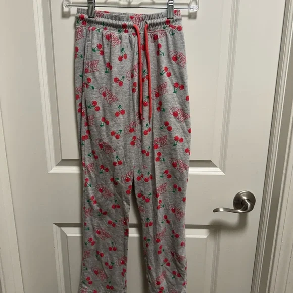 Cherry Coke pants with red drawstring - Picture 2 of 5